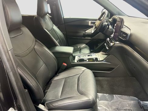 Used 2022 Ford Explorer ST w/ Equipment Group 401A image 30