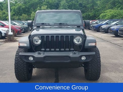 Used 2018 Jeep Wrangler Unlimited Sport S AWD/4WD image 2
