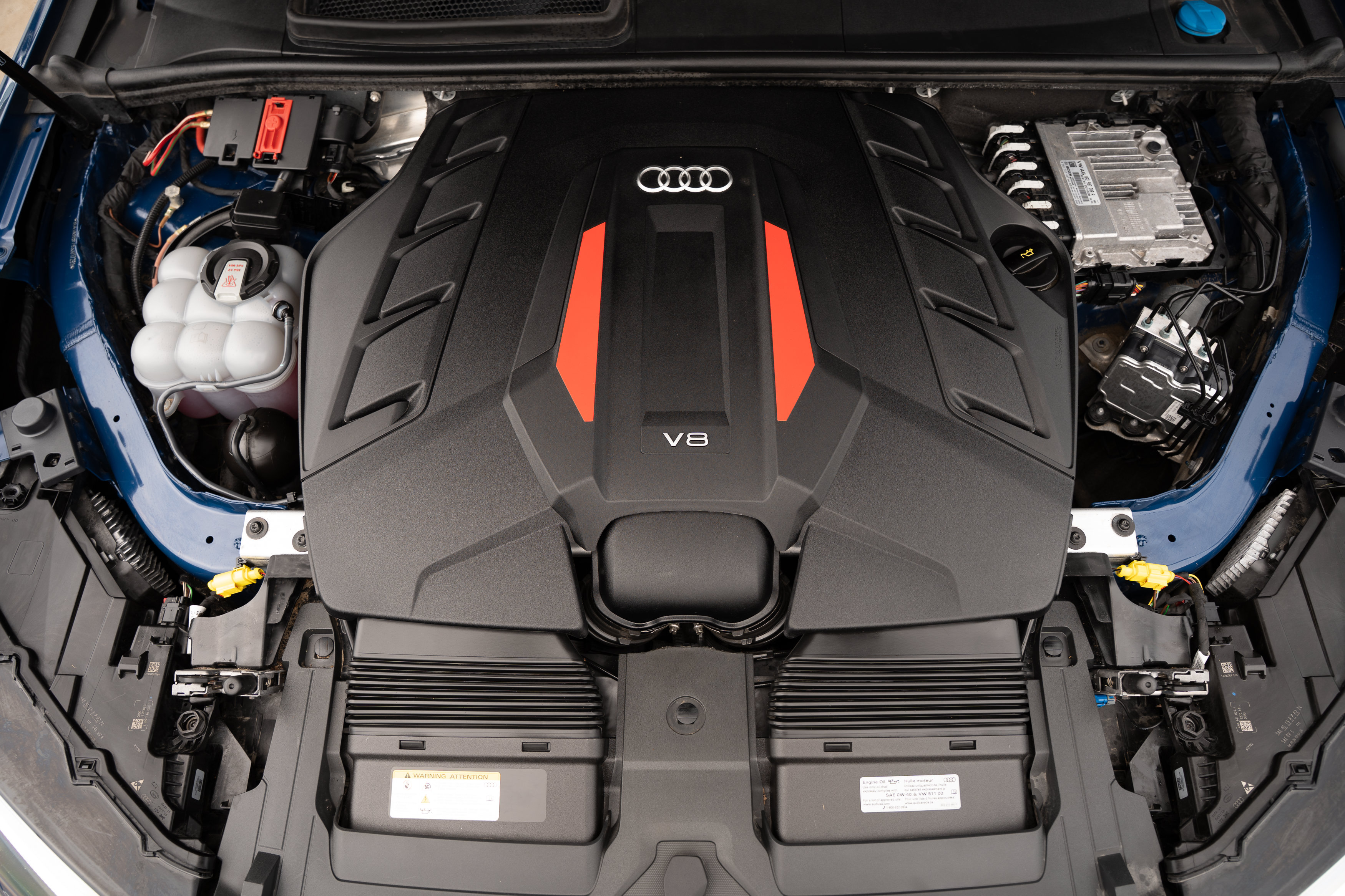 Used 2025 Audi SQ7 Premium Plus AWD/4WD image 37