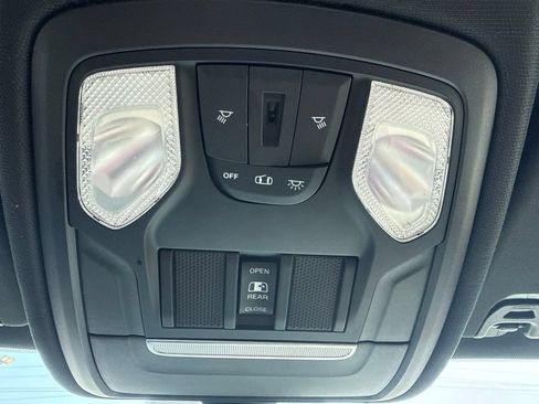 Used 2019 RAM 1500 Big Horn AWD/4WD image 23