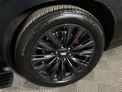 Used 2024 Cadillac Escalade ESV V w/ LPO, ONYX Package image 39