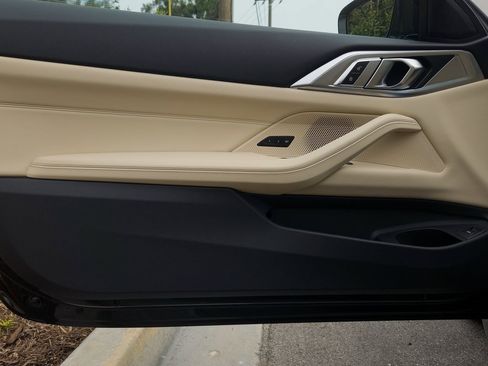 Used 2025 BMW 430i Convertible w/ Convenience Package image 12