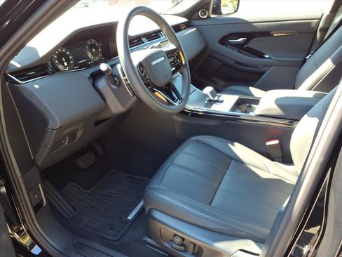 Used 2026 Land Rover Range Rover Evoque S image 17