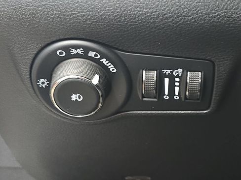 New 2026 Jeep Compass Trailhawk AWD/4WD image 26
