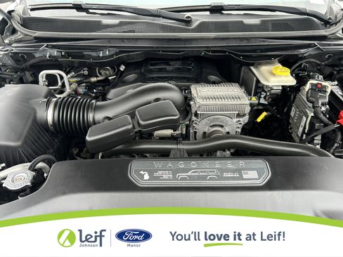 Used 2022 Jeep Wagoneer Series III w/ Premium Group I image 27