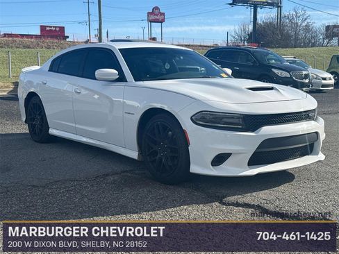 Used 2020 Dodge Charger R/T w/ Navigation & Travel Group image 1