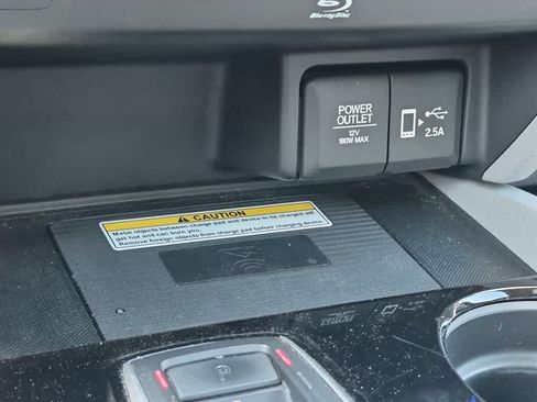 Used 2019 Honda Pilot Elite image 19