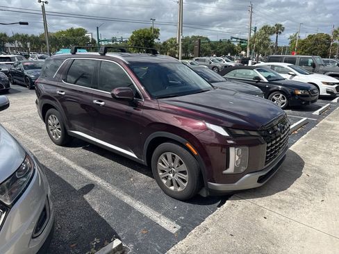 Used 2023 Hyundai Palisade SEL image 3