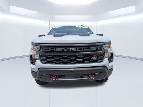 Used 2024 Chevrolet Silverado 1500 Custom Trail Boss AWD/4WD image 9