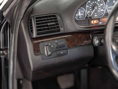 Used 2001 BMW 330Ci Convertible image 18