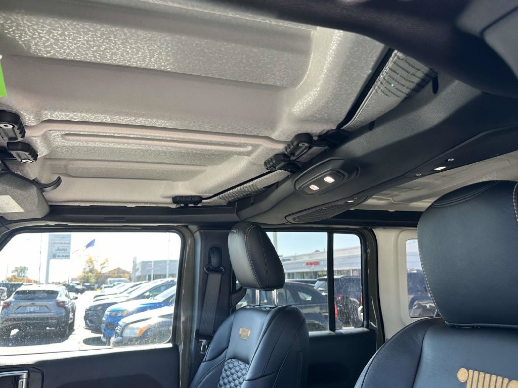 Used 2026 Jeep Wrangler Unlimited Sport AWD/4WD image 17