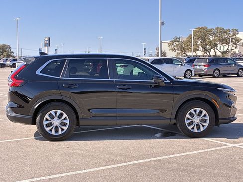 Certified 2026 Honda CR-V LX image 7