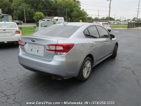 Used 2018 Subaru Impreza 2.0i Premium image 6