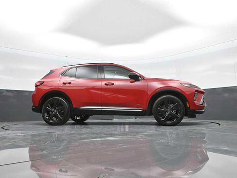 New 2025 Buick Envision Sport Touring image 39