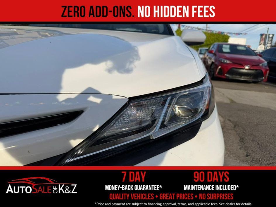 Used 2020 Toyota Camry SE FWD image 16
