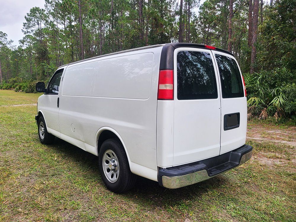 Used 2014 Chevrolet Express 1500 RWD image 6