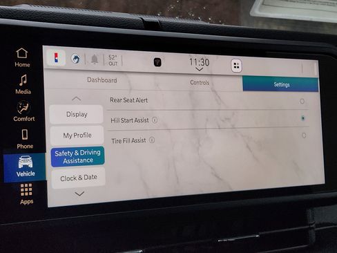 Used 2025 Jeep Gladiator Nighthawk image 5