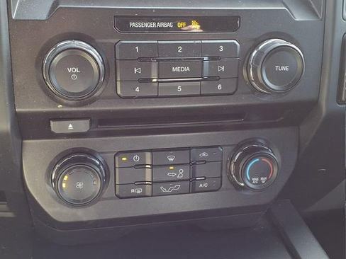 Used 2018 Ford F150 XL w/ Equipment Group 101A Mid image 15