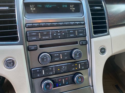 Used 2012 Ford Taurus Limited image 15