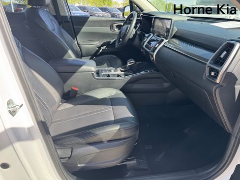 Used 2022 Kia Sorento S image 26