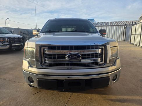 Used 2014 Ford F150 XLT w/ XLT Chrome Package image 2