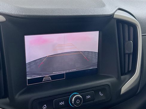 Used 2023 GMC Terrain SLE w/ Driver Convenience Package image 22