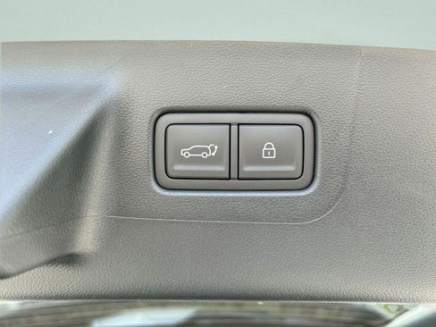 New 2026 Hyundai Santa Fe SE image 16