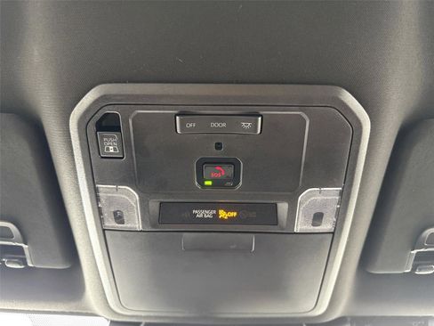 Certified 2025 Toyota Tacoma SR5 image 6