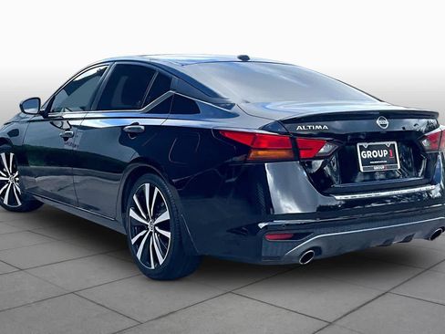 Used 2021 Nissan Altima 2.5 SR FWD image 12