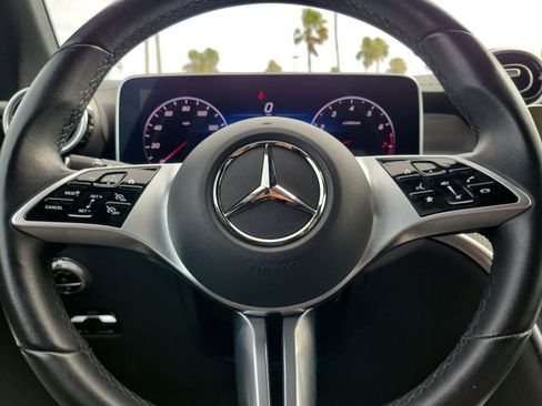 Certified 2024 Mercedes-Benz GLC 300 image 29