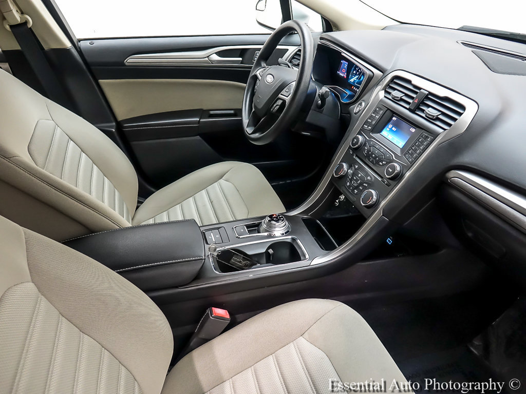 Used 2018 Ford Fusion S FWD image 24