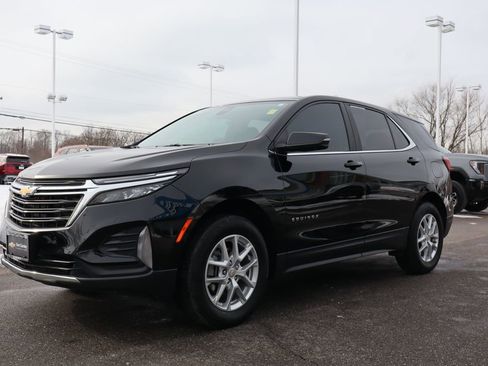 Used 2024 Chevrolet Equinox LT image 8