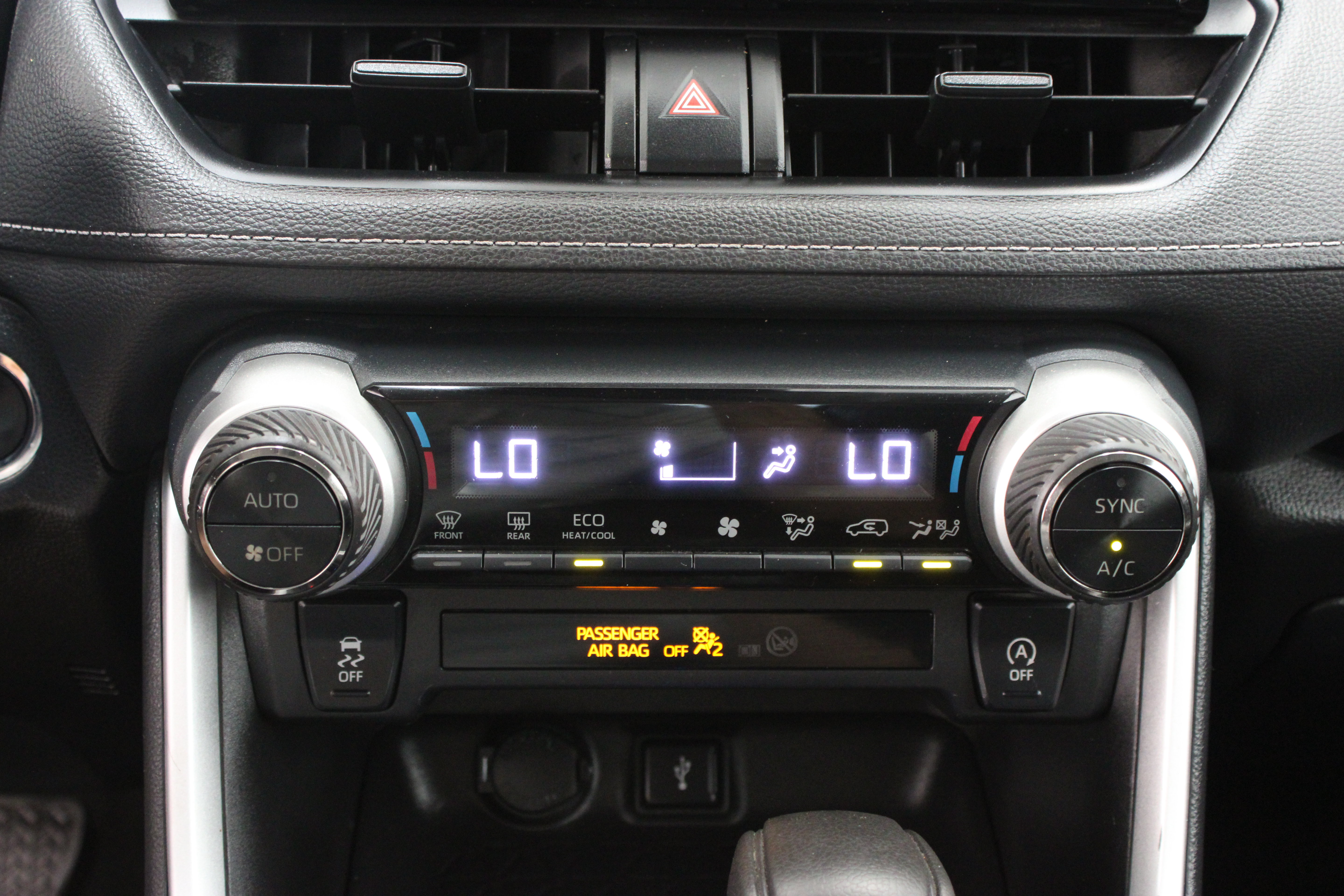 Certified 2022 Toyota RAV4 XLE AWD/4WD image 19