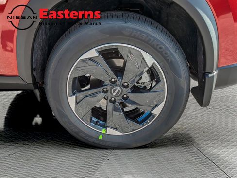 New 2026 Nissan Rogue SV image 10