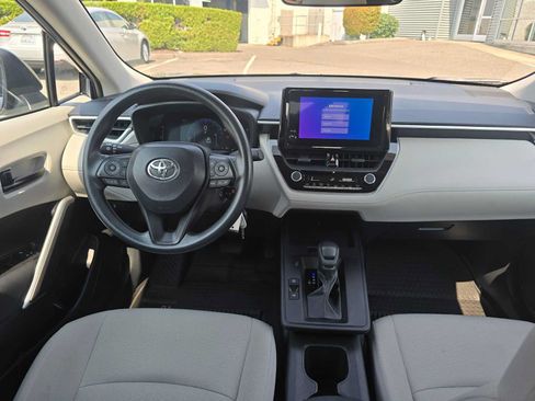 Certified 2026 Toyota Corolla Cross L AWD/4WD image 18