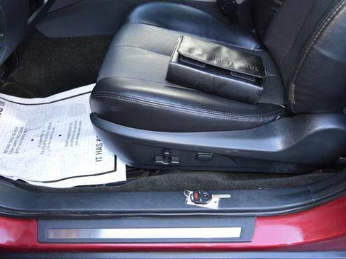 Used 2013 Subaru Outback 2.5i Limited image 34