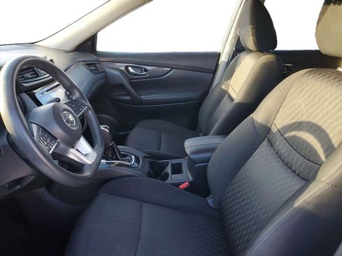 Used 2017 Nissan Rogue S w/ Appearance Package image 7