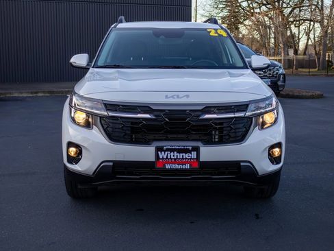 Used 2024 Kia Seltos X-Line image 3