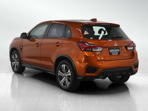 Used 2020 Mitsubishi Outlander Sport ES image 3