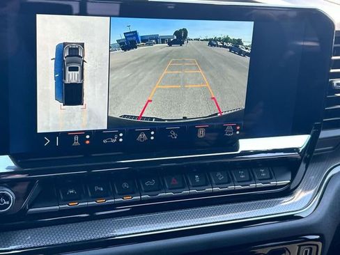 New 2025 Chevrolet Silverado 1500 ZR2 w/ Technology Package AWD/4WD image 31