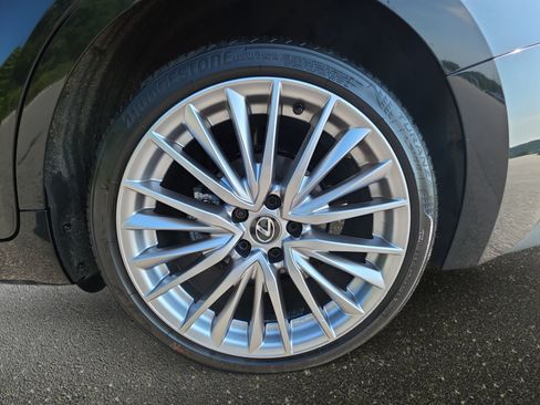 Used 2023 Lexus IS 300 AWD w/ Premium Package image 34