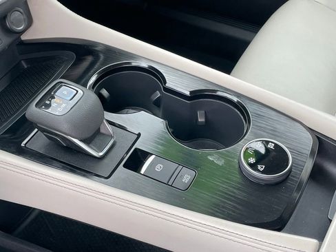 Used 2023 Nissan Rogue SL image 18