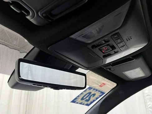 Used 2020 Toyota RAV4 XSE AWD/4WD image 23