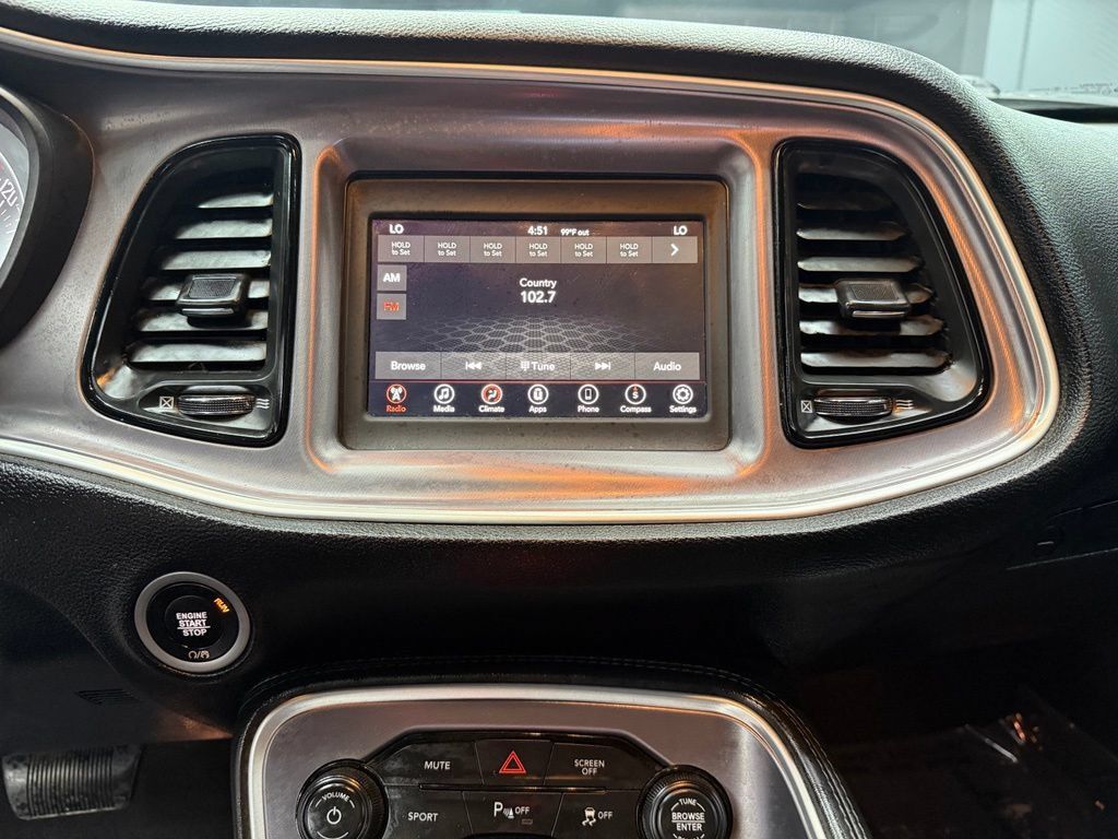 Used 2019 Dodge Challenger R/T RWD image 24