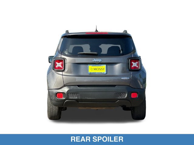 Used 2016 Jeep Renegade Latitude FWD image 6