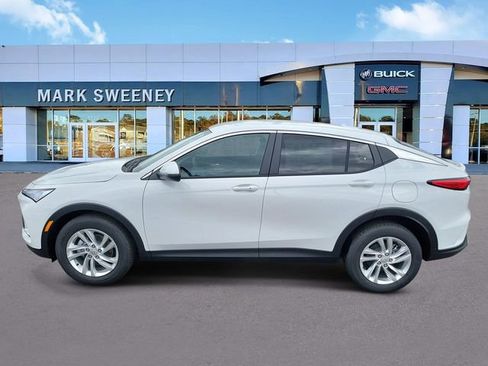 New 2026 Buick Envista Sport Touring FWD image 29