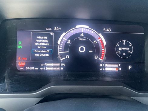 Used 2024 Toyota Tundra Limited image 6