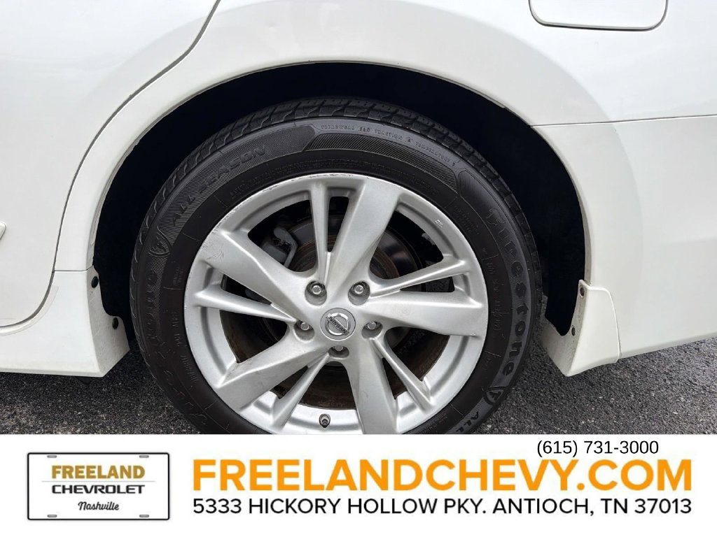 Used 2014 Nissan Altima 2.5 SL w/ Technology Package FWD image 12