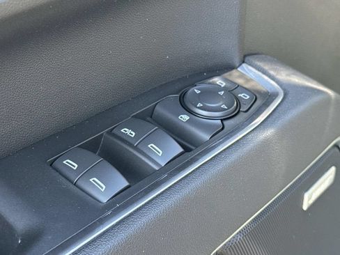 Used 2025 Chevrolet Silverado 1500 RST AWD/4WD image 16