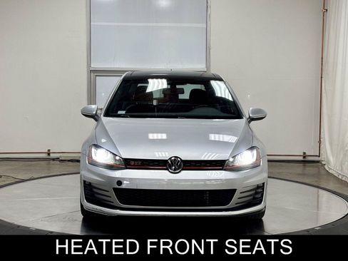 Used 2017 Volkswagen GTI SE FWD image 3